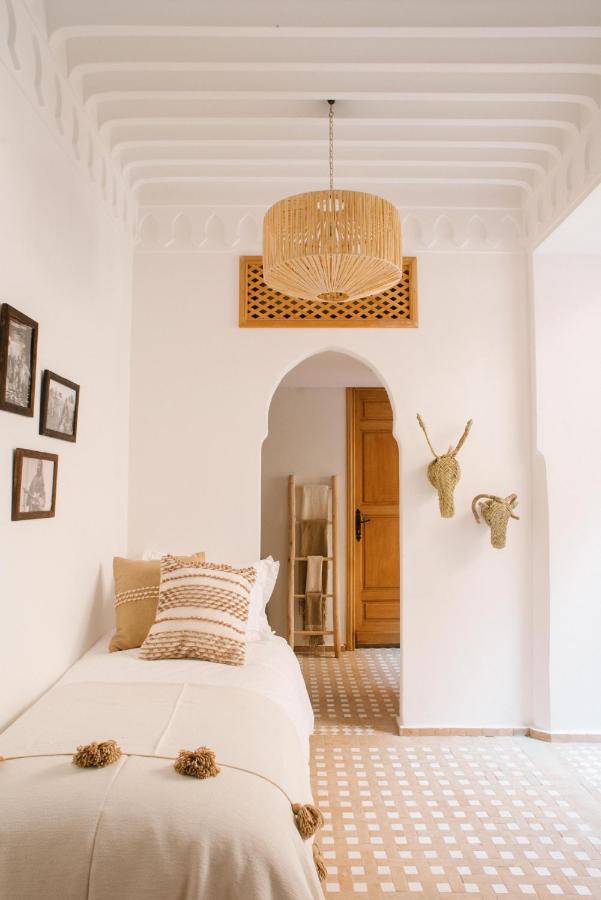 Riad Le Pelerin Bed & Breakfast Marrakesh Exterior photo